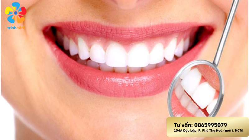 làm răng sứ