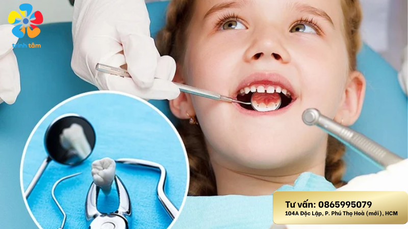 khám răng định kỳ cho trẻ